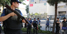 CHP Avrupa Konseyi'nde kayyımları savundu: İçeride başka dışarıda başka