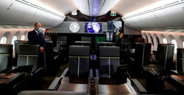 Meksika'nın solcu Devlet Başkanı Obrador'un özel jeti düğün salonu olacak