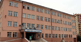 Kayseri'de 220 öğrenci, pilavdan zehirlendi