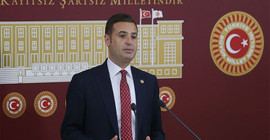 Yapılan zamlara tepki gösteren CHP’li Akın: Doğal gaz müjdesinden sonra 9 kez zam yapıldı