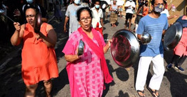 Sri Lanka'da ekonomik kriz: Başbakanın oğlunun da aralarında olduğu tüm bakanlar istifa etti