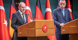 Erdoğan ile Scholz 'ikili ilişkileri' görüştü