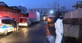 Fabrikanın çamaşır suyu kazanı patladı; 2 kişi kokudan etkilendi
