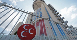 MHP'de 'zam' eleştirisinden dolayı Baki Ersoy'un disipline sevk edilmesi istifa getirdi