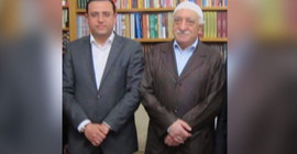 Bakan yardımcısı olarak atanan Gizligider’in Gülen'le fotoğrafı çıktı