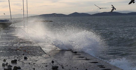 Kuzey Ege Denizi'nde fırtına uyarısı