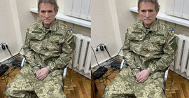 Zelenski, Rus yanlısı siyasetçinin elleri kelepçeli fotoğrafını paylaştı