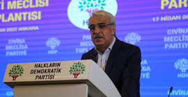 Sancar: AKP'yi çözümsüzlükte ısrar eden geçmiş iktidarların akıbeti bekliyor