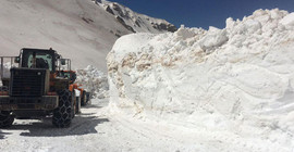 Van- Bahçesaray yolu, 3 ay sonra ulaşıma açıldı