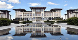 Yurttaştan alınan vergiler rekor kırdı, Saray ve bakanlıkların giderleri katlanarak arttı