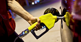 Petrol ve dolardaki yükseliş zam getirdi