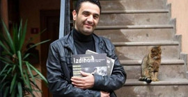 Şair Bülent Parlak hayatını kaybetti