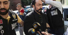 Adnan Oktar başka bir cezaevine uçakla nakledildi