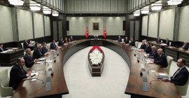 Kabine toplanıyor: Gündem fiyat artışları ve operasyonlar