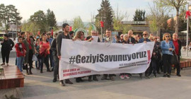 Bolu'daki Gezi Parkı davası eylemine saldırı girişimi
