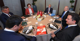 'Gelecek Partisi de DEVA gibi kendi ismiyle katılacak' iddiası