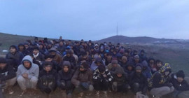 101 Afganistanlı mültecinin Van'dan Türkiye'ye girişi engellendi