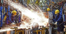 PMI Nisan verileri: Beş aydır süregelen yavaşlama daralmayla devam ediyor