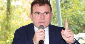 Adalet Partisi lideri Vecdet Öz: Tansu Çiller, partinin başına geçmek istedi