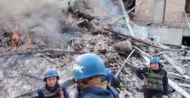 Ukraynalı yetkili: Bomba isabet eden bir okulda onlarca kişinin ölmüş olmasından korkuyoruz