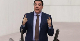 CHP’li Toprak: İktidar, seçim yaklaştıkça yasakçı valileri 81 ilde sahaya sürecek