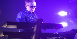 Depeche Mode'un kurucusu ve klavyecisi Fletcher vefat etti