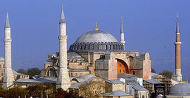 Ayasofya’nın milyonlarca liralık restorasyon ihalesini Erdoğan'ın ‘yakın arkadaşı’ aldı