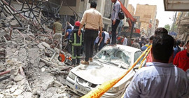 İran’da çöken bina sonrası başlayan gösteriler şiddet eylemlerine dönüştü