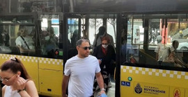 Bilim Kurulu Üyesi Prof. Dr. Yavuz: Ben toplu taşımada maske kullanmaya devam ediyorum