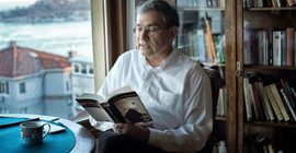 Orhan Pamuk'un yaşadığı Taray Apartmanı yıkılıyor
