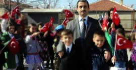 Askeri araçla otomobil çarpıştı, ilkokul müdürü öldü