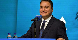 Babacan: Seçim günü geldiğinde Beştepe'de duvarlar titreyecek