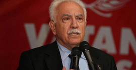Perinçek 'Lenin'in, Stalin'in tabiriyle' MHP'yi övdü, Bahçeli'ye 'yoldaşım' dedi