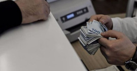 Türk-İş: Belirlenen asgari ücret bir yıl devam edecek diye bir şart yok