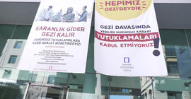 TMMOB İstanbul Şubesi önünde başlatılan 'Gezi İçin Adalet Nöbeti'ni 55’inci gününde Eğitim Sen devraldı