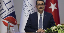 Kulis: Özer’le tartışma yaşayan AKP’li milletvekilleri Dönmez’e de ulaşmakta sıkıntı yaşıyor