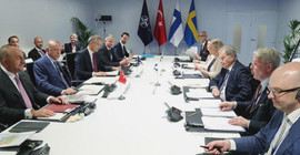 Madrid'deki kritik zirve sona erdi: Erdoğan, İsveç, Finlandiya liderleriyle bir araya geldi