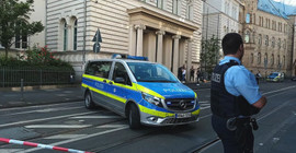 Bonn Bölge Mahkemesi'nin önünde kesik insan başı bulundu