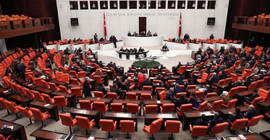 Kulis: Sansür yasası yeni yasama dönemine kaldı