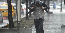 Meteoroloji'den İstanbul dahil 23 ilde, bayramın ilk iki günü için sağanak uyarısı