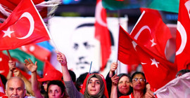 Derya Kömürcü: AKP'nin çekirdek kadrosunda da çözülmeler başladı