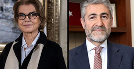 Tansu Çiller: Nebati beni sık sık ziyaret ediyor, ekonominin dümeni bende