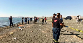 Serinlemek için Van Gölü'ne giren çocuklar akıntıya kapıldı: 2 ölü, 1 kayıp