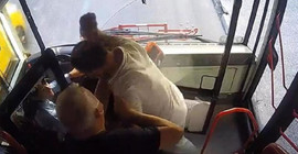 İzmir’de kadın otobüs şoförü saldırıya uğradı