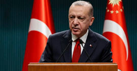 Metropoll Anketi: Erdoğan'ın görev onayı düşüyor