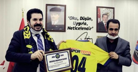 Ağrıspor'dan 'Savcı Sayan kulüp adına topladığı paraları kendine aldı' iddiası