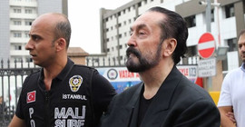 Adnan Oktar operasyonu: Mahkeme başkanının bilgilerini ele geçirmişler
