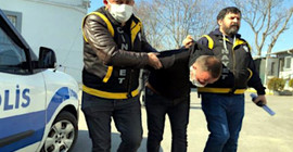 Camide imamı bıçaklayan sanık: Amacım elinden kurtulmaktı, bıçağı rastgele salladım