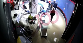 Enginyurt'un korumasının Şimşek'e saldırı anı görüntülendi, koruma gözlatına alındı