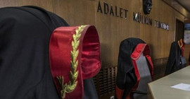 Adliyede 'kopyala-yapıştır' karar: Çocuklar yerine avukatın velayeti anneye verildi